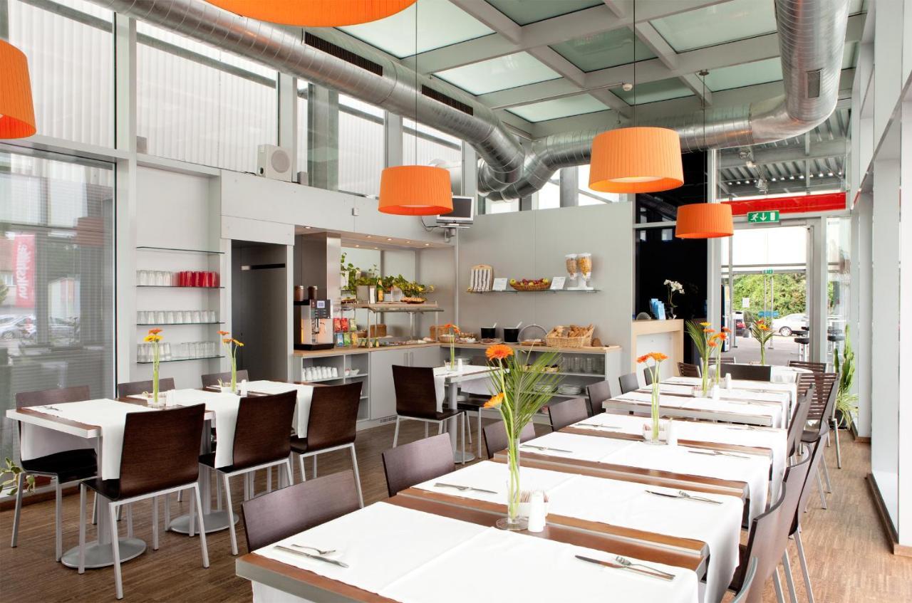 Orange Wings Krems Hotell Exteriör bild